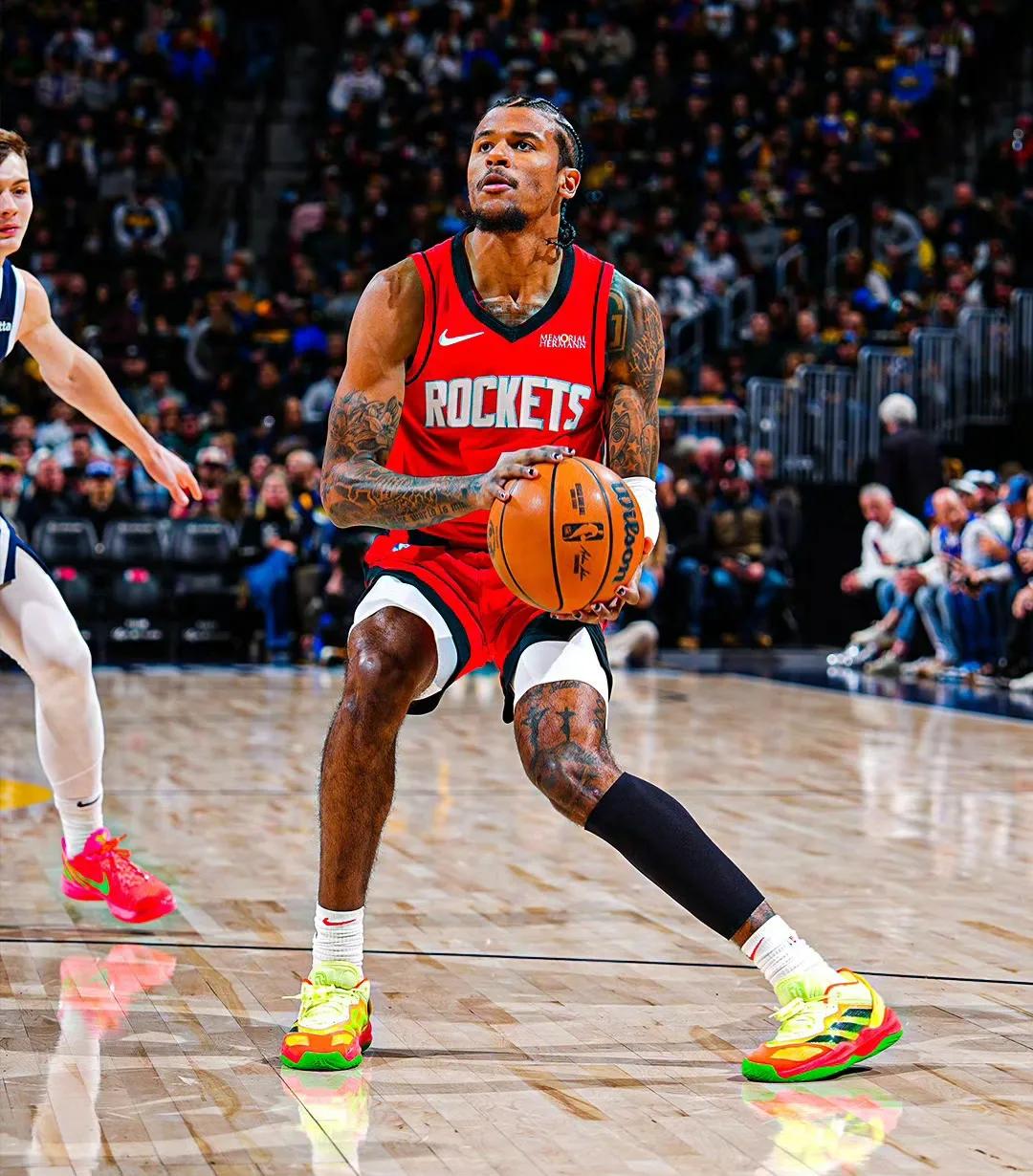 开云sport-火箭翻盘掘金，恩比德统治全场