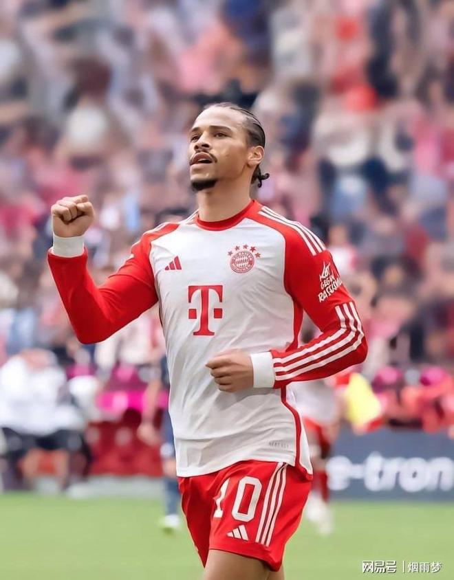 阿森纳横扫乌拉圭，萨内高光表现