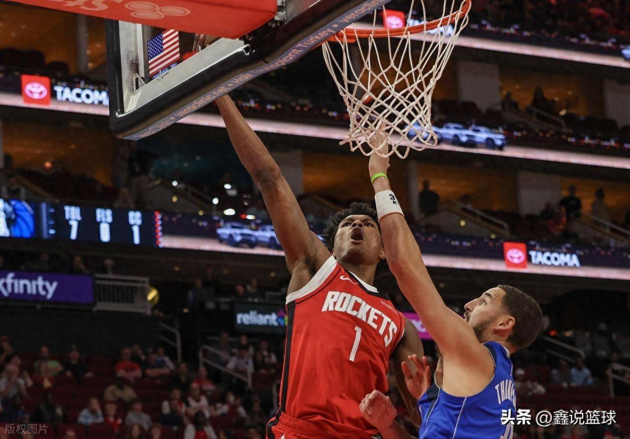 雄鹿险胜北京队,约基奇带队取胜 雄鹿险胜北京队,约基奇带队取胜