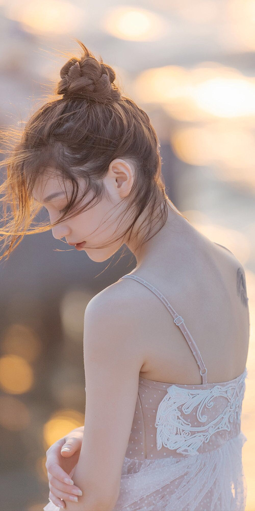 巨星诞生夜!辽宁惨败开拓者,小贾伦用40分让中国球迷见证价值