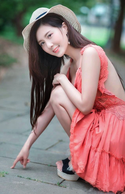 开云sport-足球之夜与篮球凌晨，当英超争冠战遇见乔治的末节魔法