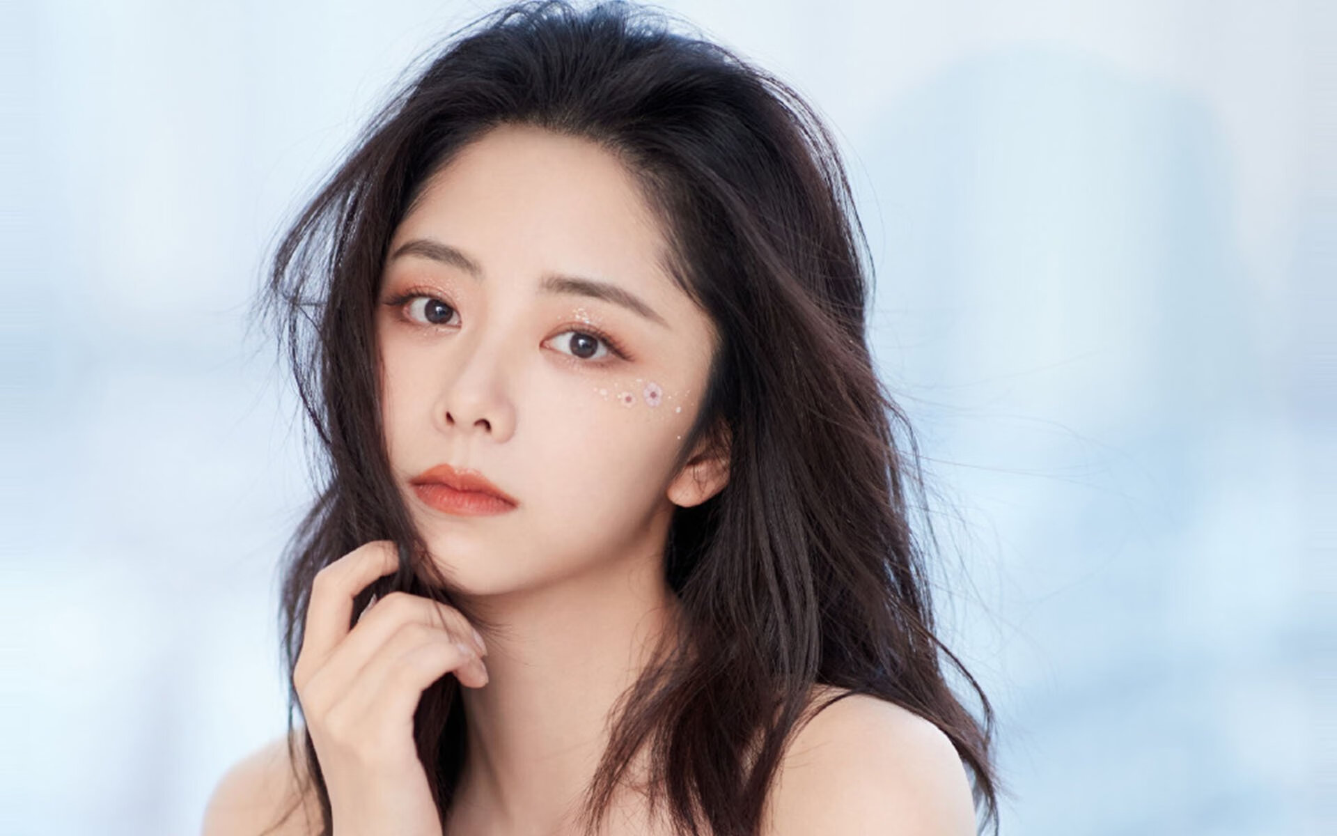 开云体育官网-一座移动长城的教科书式表演，辽宁对阵山西，浓眉展露统治级风采